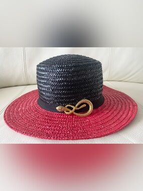 Vintage 90's GOLDEN SNAKE Red Black Straw Women's Boater Hat